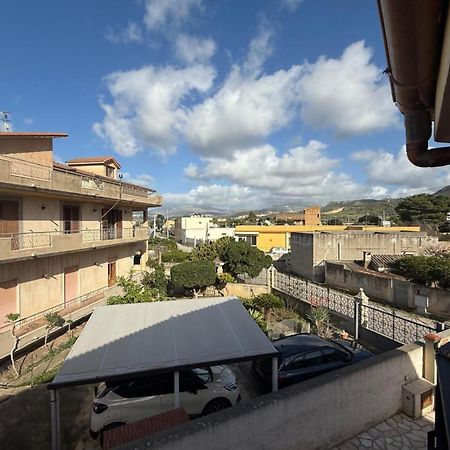 Semplice Bnb Bonagia Valderice Exterior foto
