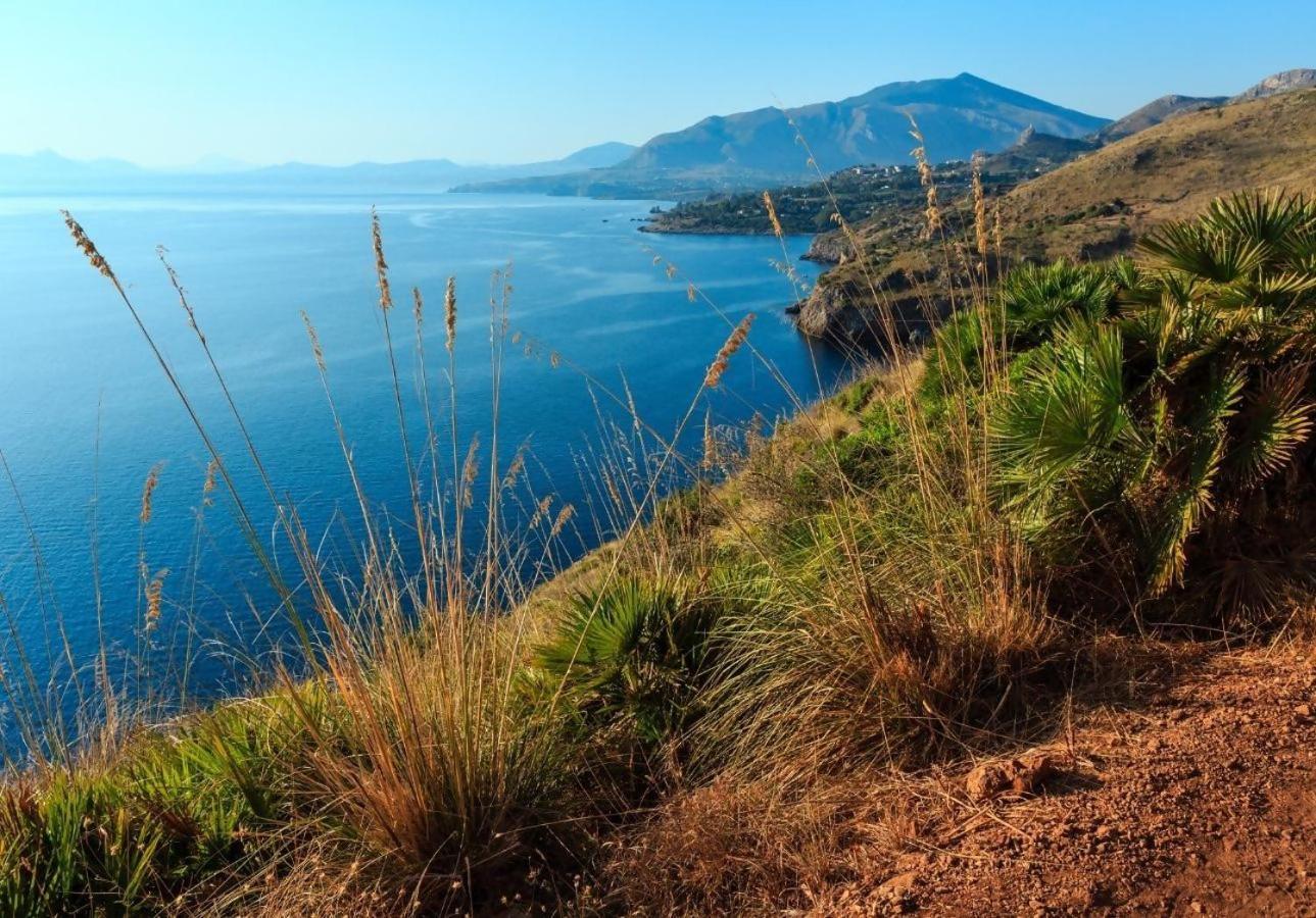 Semplice Bnb Bonagia Valderice Habitación foto