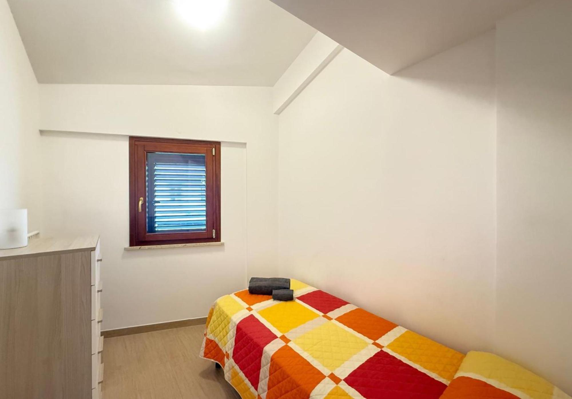 Semplice Bnb Bonagia Valderice Habitación foto